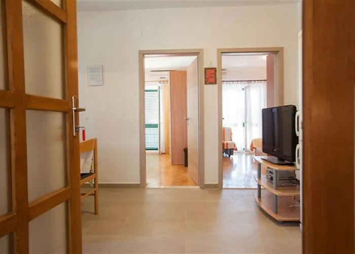 Guest house Marino Gojak Makarska