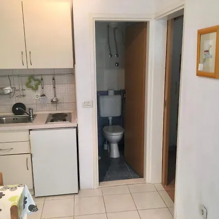 Marino Gojak 3* מאקרסקה