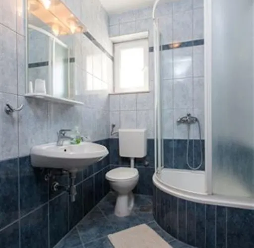 Konukevi Marino Gojak 3*